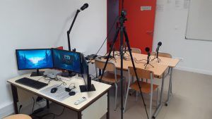TxikiLinux Baionako Etxepare Lizeoan