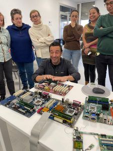 NLarburu-Elkartenet Taller de Hardware 2023